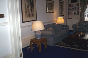 Queens Gardens - sitting room